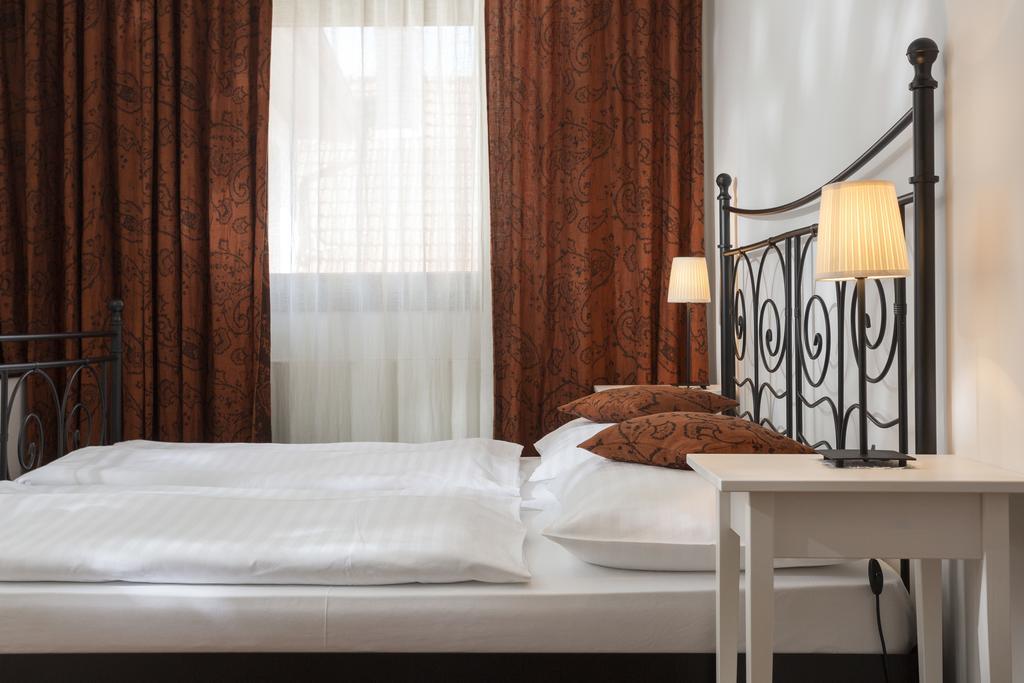 Vinarstvi & Vinarsky Dum Petratur Homestay Blatnice pod Svatym Antoninkem